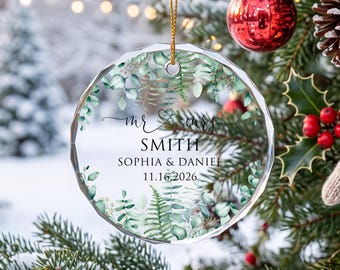 Personalized Mr & Mrs Christmas Ornament, Custom Couple Name Glass Ornament, First Christmas Keepsake, Anniversary Gift for Couples