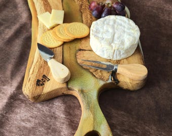 Handmade Oak River Charcuterie Board with Food Safe Epoxy Resin – Rustic Serving Cheese Board