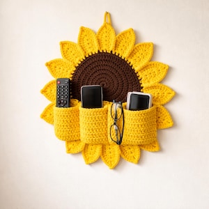 Crochet Sunflower Wall Hanging Organizer Pattern, Boho Wall Decor Storage, Hanging Pocket Organizer, Home Decor, Sunflower wall decor