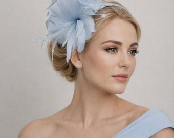 Ny babyblå fjäderfascinator-pannband Royal Ascot Kentucky Derby bröllopsrund hatt