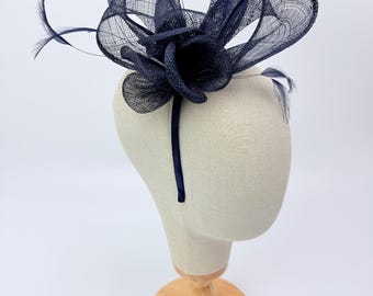 Nouveau bandeau bibi fleurs bleu marine avec plumes