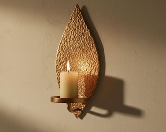 Aplique de pared de latón hecho a mano con forma de hoja, portavelas marroquí decorativo, iluminación de pared bohemia moderna, luz de acento rústica y elegante para el hogar.