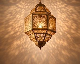 Lámpara colgante de latón marroquí, lámpara colgante hecha a mano, lámpara de techo bohemia, iluminación decorativa marroquí.