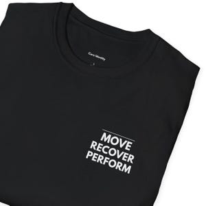Camiseta Move Recover Perform, Camiseta de entrenamiento de fisioterapia, Camiseta de fitness con tipografía minimalista, Camiseta de rehabilitación para entrenamientos