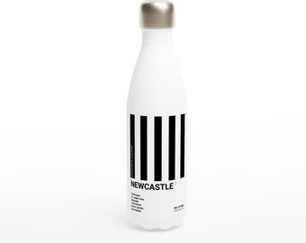 Newcastle (United FC) Edelstahl Schwarz und Weiß Wasserflasche | UK Städte Serie | Toon Fan Geschenk | Die Elster Thermosflasche