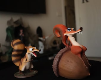 Ice Age Scrat & Scratte Figure Set, Hand Painted Collectible Statue, Cartoon Display Figure, Shelf Decor, Gift for Movie Fans
