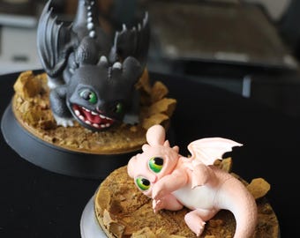 Baby Dragon Figurine Set, Hand Painted Fantasy Collectible, Dragon Display Statue, Shelf Decor, Unique Gift for Dragon Lovers
