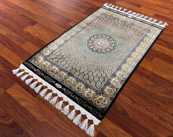 2x3 ft Mini Modal Silk Medallion Rug, Luxury Small Area Rug, Elegant Decorative Accent Rug for Living Room