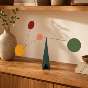 Escultura cinética, decoración de escritorio estilo Mondrian, esferas de metal en equilibrio, regalo para el hogar y la oficina.