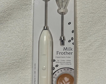 Rechargeable Electric Milk Frother 3-Speed with 2 Whisks Handheld