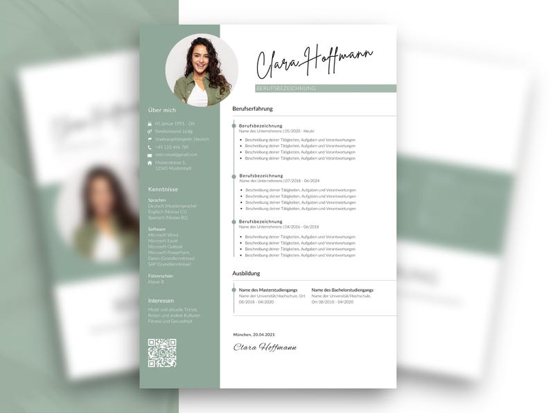 Professionelle Lebenslauf-Vorlage von Clara Hoffmann in Salbeigrün und Weiß. Das Design ist zweispaltig mit einem runden Porträtfoto links, einer Liste von Kenntnissen und einem detaillierten Abschnitt für Berufserfahrung und Ausbildung rechts.