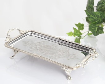 Plateau de service vintage en argent de style ottoman, poignées ornées de gravures, design sur pieds