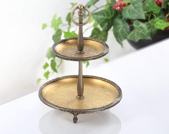 Soporte de servicio escalonado estilo latón antiguo, expositor de postres vintage, soporte para pasteles con patas