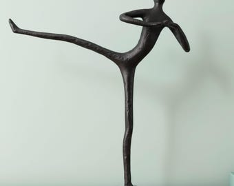 Abstract Yoga Sculpture: Minimalist Iron Figurine, Balance Art Statue for Home Decor