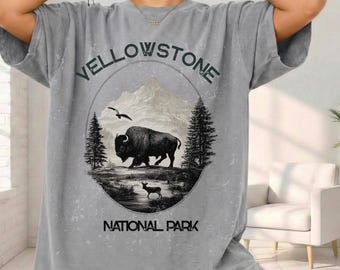 Personalized Yellowstone Bison Shirt, Custom Family Trip Tee, Free Personalization, Vintage Wildlife Graphic, Wyoming Hiking Gift
