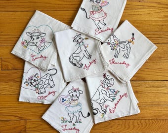 Vintage Cow Dish Towels Set of 7 | Days of Week Towels | Embroidered Kitchen Linens | Farmhouse Decor | Cottage Kitchen Gift