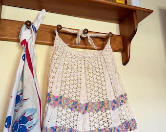 Vintage Crochet Apron | Multicolor Lace Kitchen Decor | Cottage Farmhouse Textile | Reversible Half Apron | 1950s 1960s