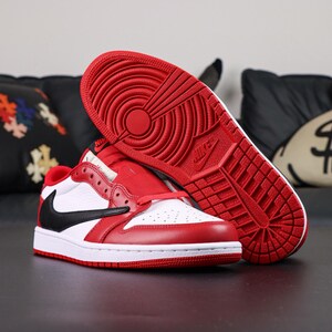 fake travis jordan 1