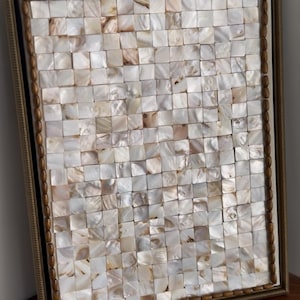 Handgjord mosaikväggkonst av pärlemor, neutralt konstverk med kustmotiv