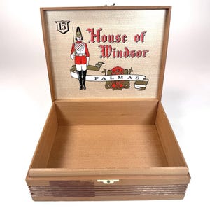 Windsor Cigar Box