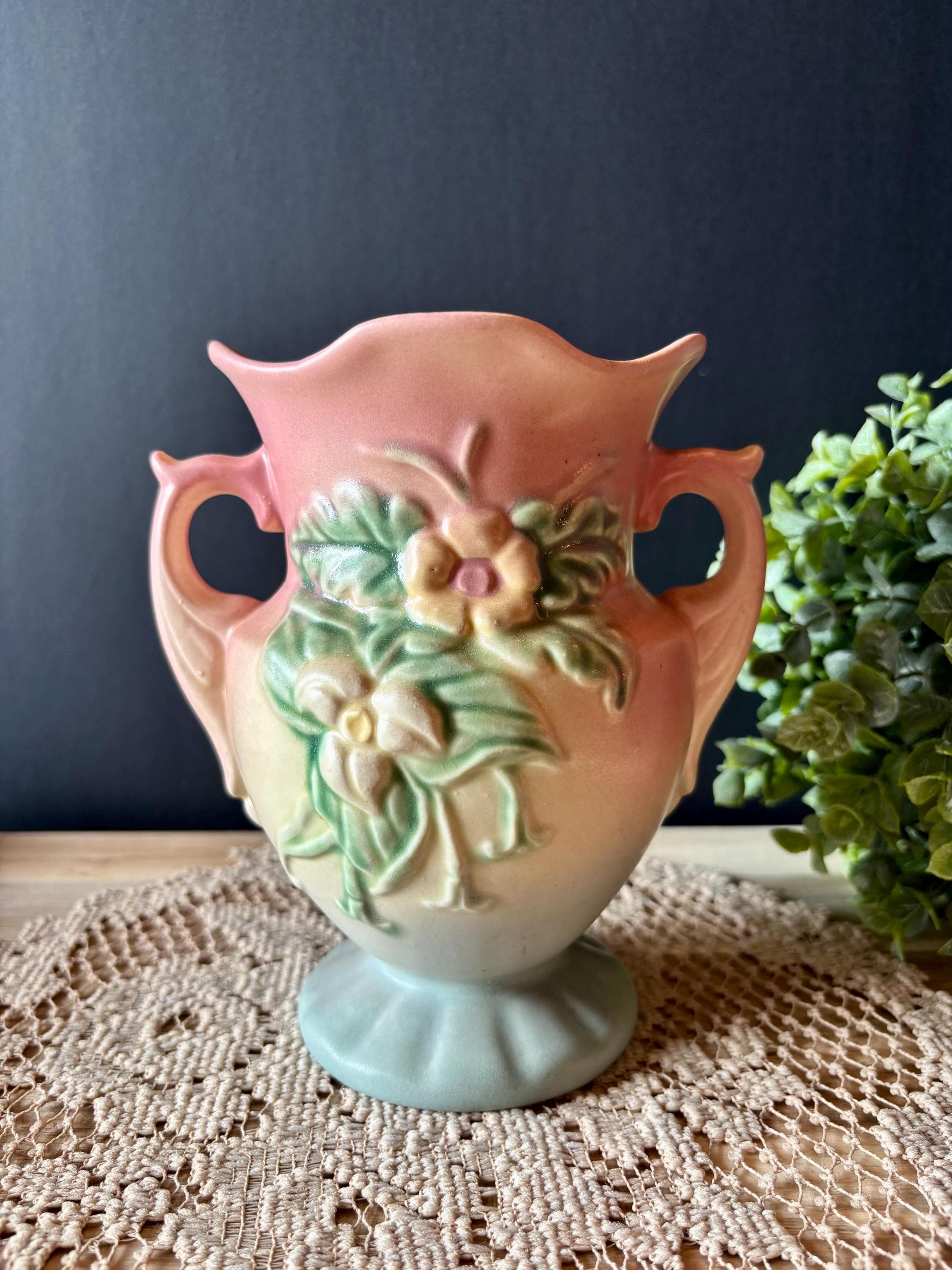 Hull Pottery Vase - Etsy