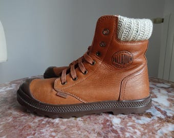 Chaussures montantes vintage en cuir camel Palladium