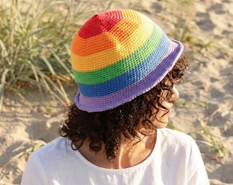 Modello per cappello all'uncinetto a righe arcobaleno / Berretto lavorato dall'alto verso il basso (download digitale)