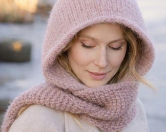 Modello per sciarpa con cappuccio lavorata a maglia in PDF – Maglia rasata e legaccio – Bordi a I – Cappuccio avvolgente – Taglie dalla S alla XL
