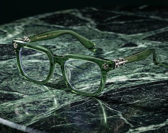 Luxury Green Designer Eyeglasses – Transparent Fashion Frames – Retro Streetwear Glasses – Y2K Unisex Eyewear