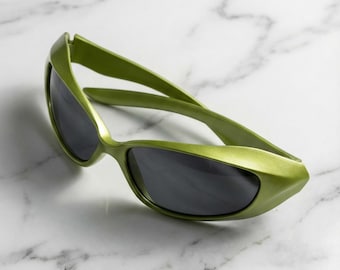 Occhiali da sole avvolgenti verdi futuristici | Occhiali da sole in stile alieno | Eleganti occhiali streetwear ispirati alla natura | Unisex