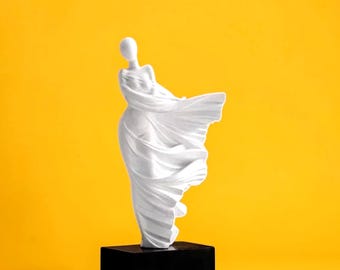 Nowoczesna abstrakcyjna rzeźba kobiety z żywicy, elegancki wystrój domu, luksusowa minimalistyczna statua