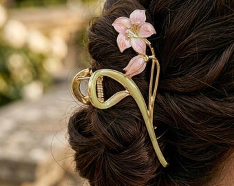 Gold Floral Hair Claw | Floral Metal Hair Clip | Elegant Flower Hair Pin | bridal Hair Accessory