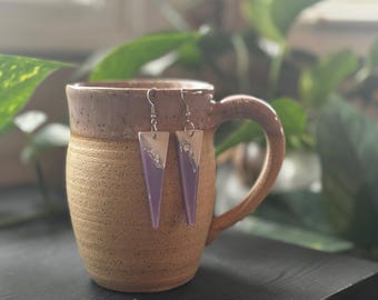 Boucles d'oreilles lavande et résine blanche