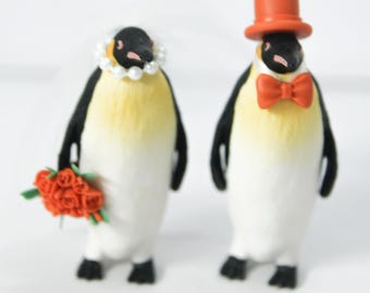 Penguin Wedding Cake Topper, Penguin Cake Topper, Animal Cake Topper, Autumn Theme, Boho cake decor idea, Winter wedding theme