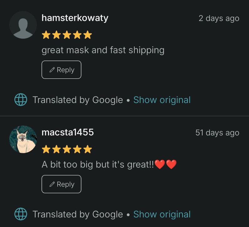 Może przedstawiać: Zrzut ekranu z recenzji klient&oacute;w Etsy. Pierwsza recenzja, od hamsterkowaty, daje pięć gwiazdek i m&oacute;wi "great mask and fast shipping." Druga recenzja, od macsta1455, r&oacute;wnież daje pięć gwiazdek i m&oacute;wi "A bit too big but it's great!!"
