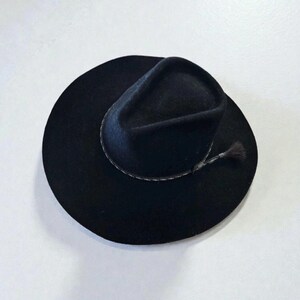 Vintage Cowboy Hats 7 1/2 - Etsy display picture 2
