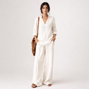 Frauen Leinen Zweiteiler, Hose mit weitem Bein und Top mit V-Ausschnitt, entspanntes Sommer Outfit, minimalistisches Lounge Set, lockere lässige Baumwollleinenkleidung