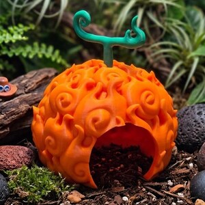 Flame Fruit Reptile Hide – Anime Inspired Devil Fruit Cave for Geckos, Snakes, & Lizards | 3D Printed PETG Terrarium Decor