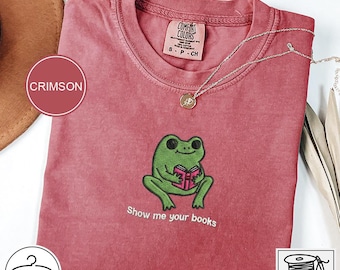 Camiseta bordada "Muéstrame tu libro", linda camiseta de colores cómodos para amantes de los libros, camiseta de rana de libros, regalos para amantes de los libros