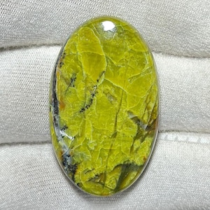 Premium groene opaal cabochon voor ring- en hangersieraden
