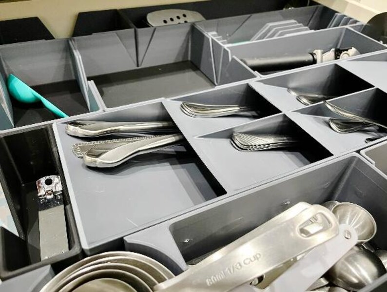 Standard Modular Kitchen Drawer Organizer | 18" Wide, Customizable Lengths | Utensil Storage Insert image 2