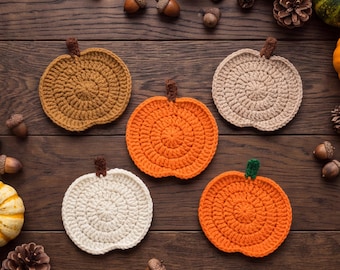 Crochet Pumpkin Coaster, Handmade Fall Table Decor, Autumn Mug Coaster, Halloween Decor, Thanksgiving Hostess Gift, Pumpkin Lover Gift