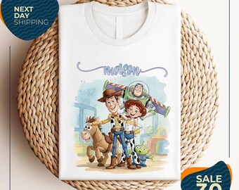 Camiseta personalizada de cumpleaños de Toy Story / Camiseta infantil con nombre personalizado / Camiseta de Woody, Jessie y Buzz Lightyear / Camiseta de viaje familiar de Toy Story / Disney para niños