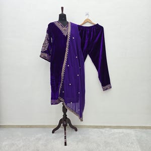 pakistani simple velvet dress designs 350 Velvet ideas