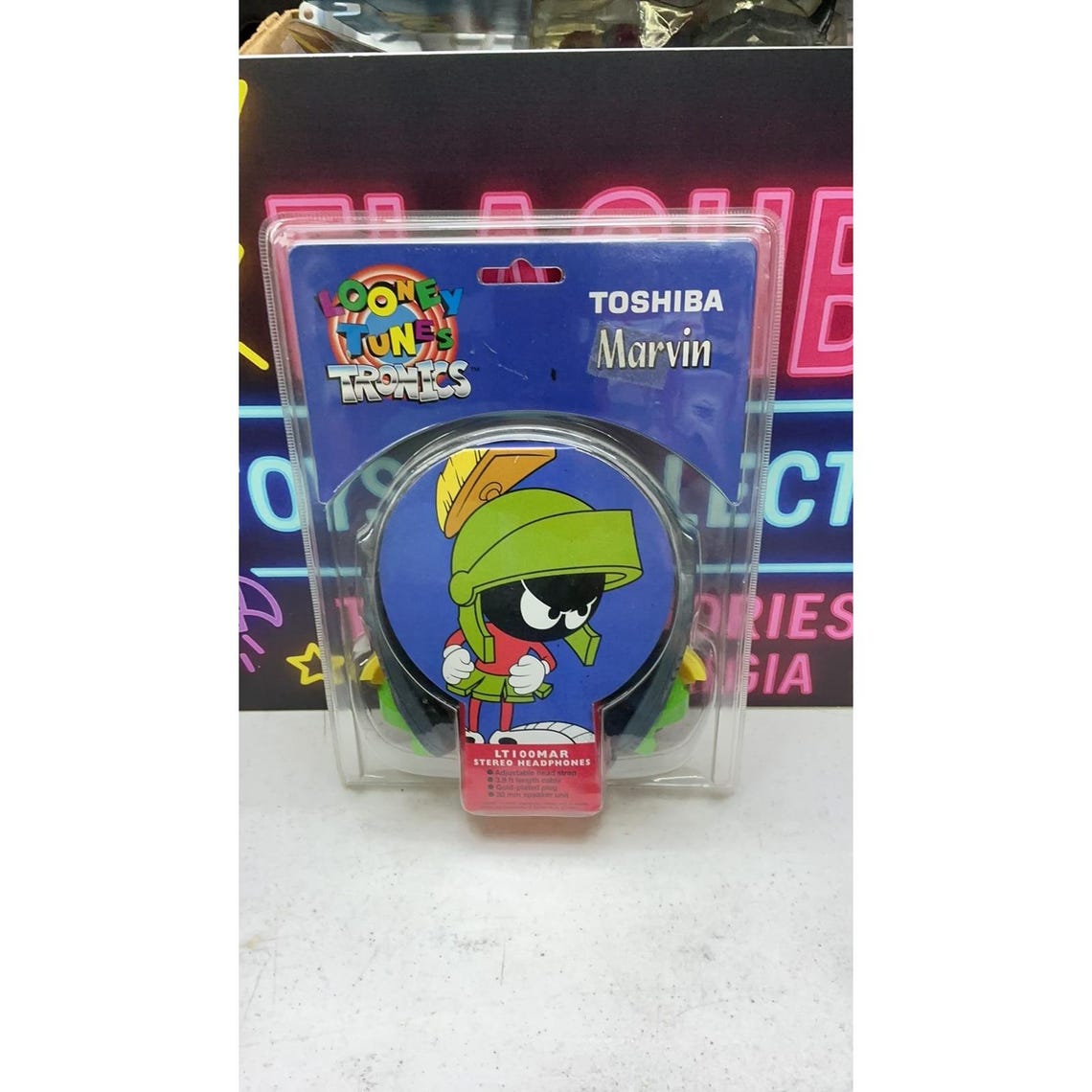 W- Vintage Marvin The Martian Toshiba Headphones Looney Tunes Stereo New In Box, foto 1 di 5