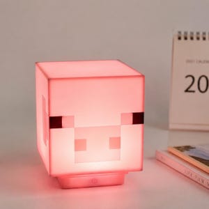 Pixel Pig Night Light, LED Desk Lamp, Gaming Room Decor, Rechargeable Bedside Lamp