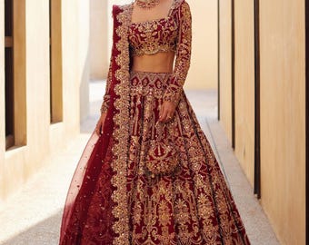 Red bridal lehenga choli pakistani indian wedding barat nikkah dhulan outfit