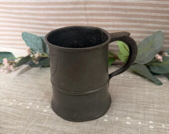 Vintage Metall Bierkrug 1 Pint Geätzt Design Rustikaler Pub Becher