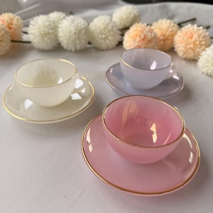 Vintage Arcopal Harlequin Opalescent Coffee Cups – Set of 3, Gold Rim