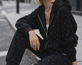 Conjunto deportivo con diamantes de imitación para mujer, sudadera negra brillante con capucha y jogger, chándal glamuroso Y2K